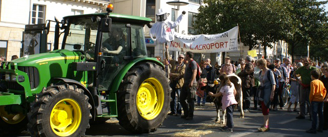 Manifestation anti-aéroport pour l’arrêt immédiat du projet