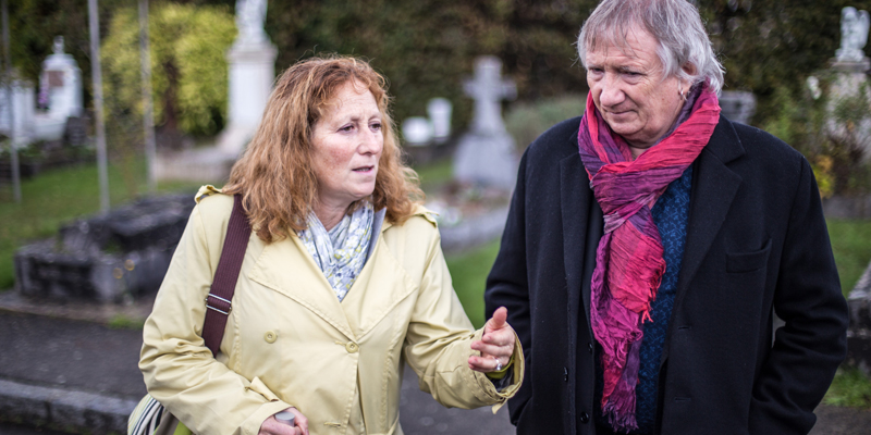 Au cimetière de Versailles avec Cathy Biass-Morin © G. Bodin